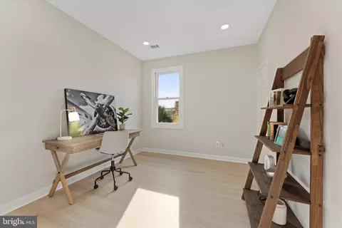 20944 Cox Mills Ct, Ashburn, VA 20147 photo 33