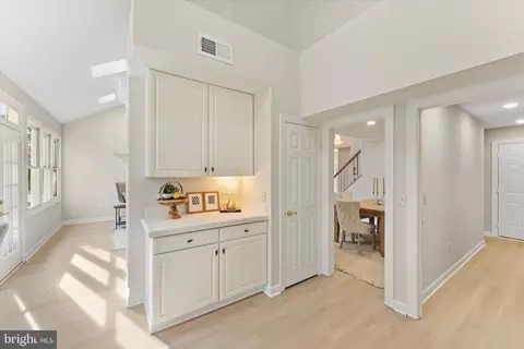 20944 Cox Mills Ct, Ashburn, VA 20147 photo 16