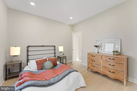 20944 Cox Mills Ct, Ashburn, VA 20147 photo 32