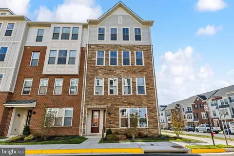 789 Mount Airy Ter NE, Leesburg, VA 20176