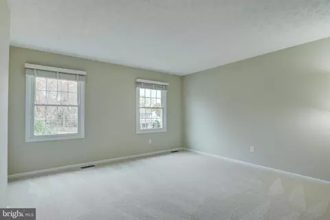 164 Applegate Dr, Sterling, VA 20164 photo 19