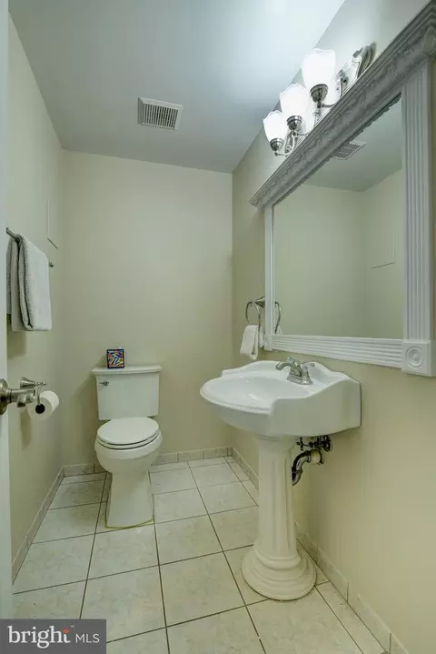 164 Applegate Dr, Sterling, VA 20164 photo 26