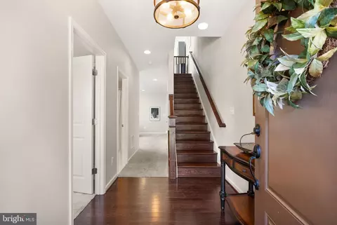 Entry Way - 20431 Codman Dr, Ashburn, VA 20147 photo 3 of 14