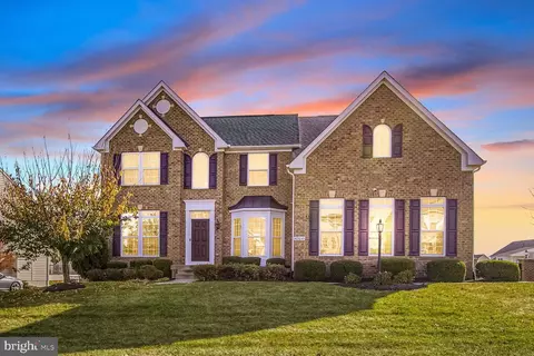 42653 Lobelia Pl, Chantilly, VA 20152
