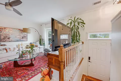 43533 Postrail Sq, Ashburn, VA 20147 photo 8