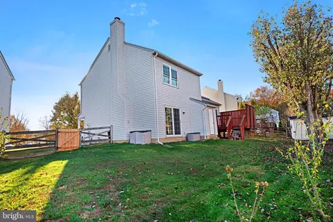 30 Brinks Ct, Sterling, VA 20165 photo 19