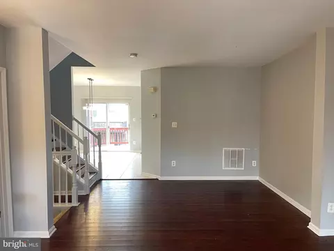 43450 Katling Sq, Chantilly, VA 20152 photo 11