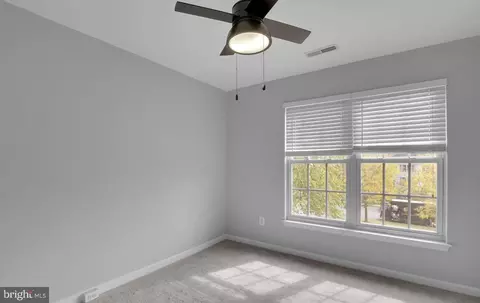 43450 Katling Sq, Chantilly, VA 20152 photo 14