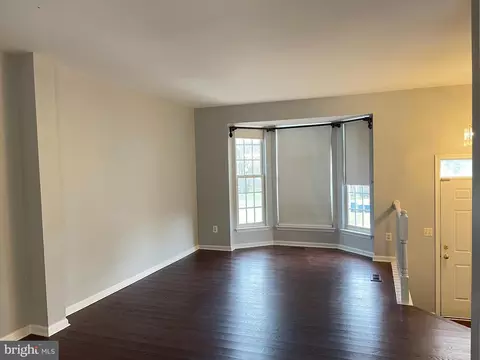 43450 Katling Sq, Chantilly, VA 20152 photo 12
