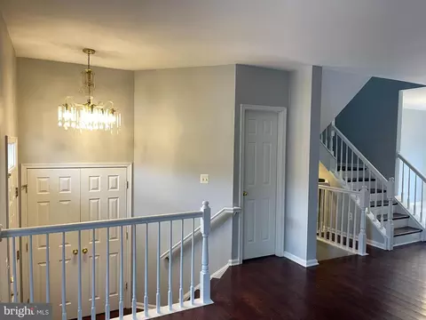 43450 Katling Sq, Chantilly, VA 20152 photo 9