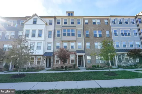 2218 Abboccato Ter SE, Leesburg, VA 20175