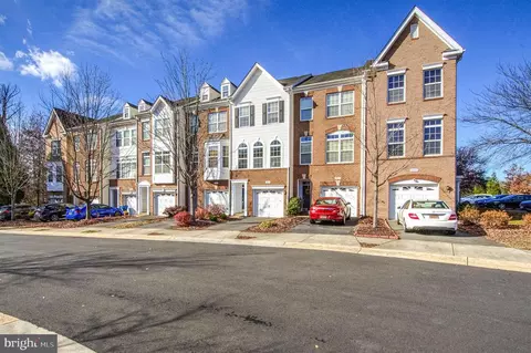 20429 Chetwood Ter, Ashburn, VA 20147