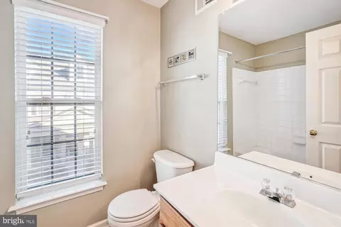 43111 Old Gallivan Ter, Ashburn, VA 20147 photo 34