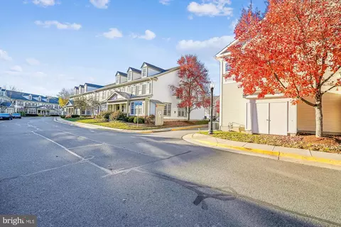 43111 Old Gallivan Ter, Ashburn, VA 20147 photo 3