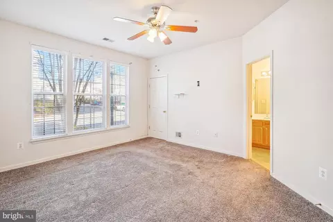 43111 Old Gallivan Ter, Ashburn, VA 20147 photo 22