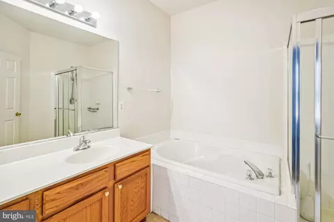 43111 Old Gallivan Ter, Ashburn, VA 20147 photo 24