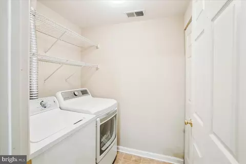 43111 Old Gallivan Ter, Ashburn, VA 20147 photo 20