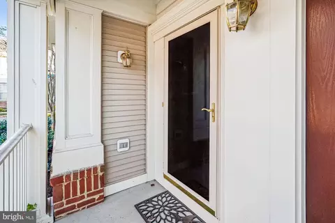 43111 Old Gallivan Ter, Ashburn, VA 20147 photo 5