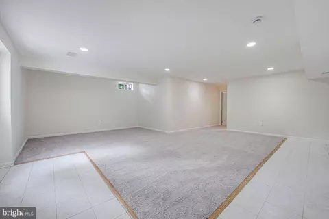 20935 Gardengate Cir, Ashburn, VA 20147 photo 38