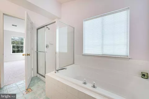 20935 Gardengate Cir, Ashburn, VA 20147 photo 36