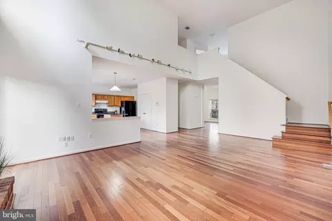 20935 Gardengate Cir, Ashburn, VA 20147 photo 22