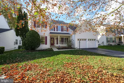 20935 Gardengate Cir, Ashburn, VA 20147 photo 2