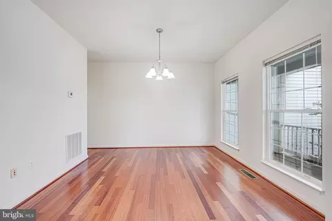 20935 Gardengate Cir, Ashburn, VA 20147 photo 7