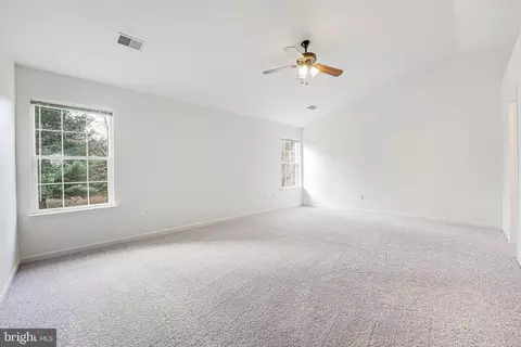 20935 Gardengate Cir, Ashburn, VA 20147 photo 32