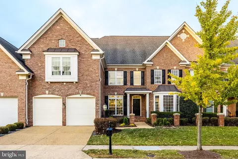 43608 Carradoc Farm Ter, Leesburg, VA 20176
