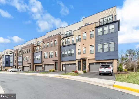 42478 Mildred Landing Sq, Ashburn, VA 20148