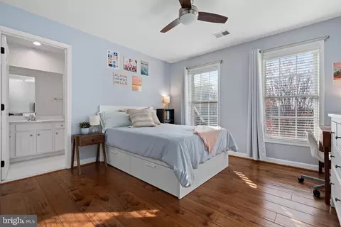 43332 Clarecastle Dr, Chantilly, VA 20152 photo 28