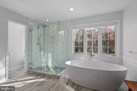 43332 Clarecastle Dr, Chantilly, VA 20152 photo 26