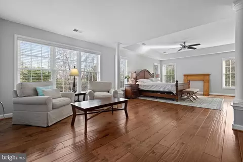 43332 Clarecastle Dr, Chantilly, VA 20152 photo 22