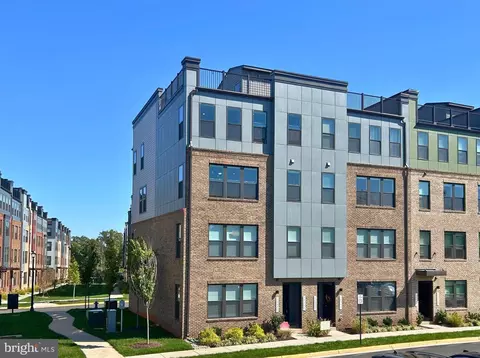 20340 Newfoundland Sq, Ashburn, VA 20147