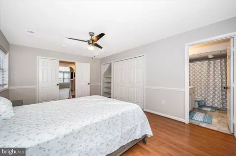 105 Baker Ln, Sterling, VA 20164 photo 37