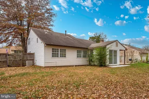 105 Baker Ln, Sterling, VA 20164 photo 47
