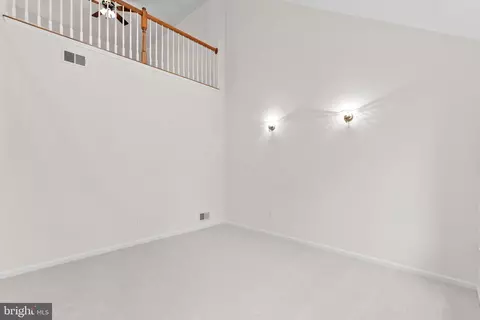 43290 Silver Queen Ter, Ashburn, VA 20147 photo 8