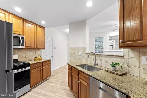 43290 Silver Queen Ter, Ashburn, VA 20147 photo 18