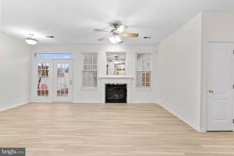 43290 Silver Queen Ter, Ashburn, VA 20147 photo 25