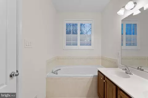 43290 Silver Queen Ter, Ashburn, VA 20147 photo 43