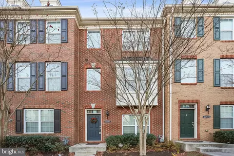 22575 Ocean Cliff Sq, Ashburn, VA 20148 photo 1
