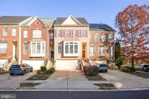 1506 Artillery Ter NE, Leesburg, VA 20176