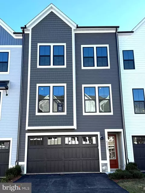 42177 Berrier Farms Ter, Chantilly, VA 20152