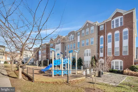 20651 Sibbald Sq, Ashburn, VA 20147 photo 3