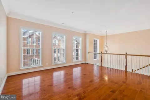 20651 Sibbald Sq, Ashburn, VA 20147 photo 13