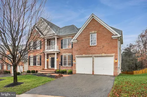 42432 Corro Pl, Ashburn, VA 20148