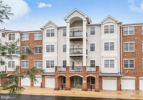 20816 Noble Ter #208, Sterling, VA 20165
