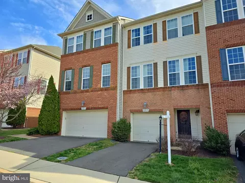 22616 Parkland Farms Ter, Brambleton, VA 20148