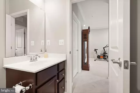 Entry Way - 42575 Burbank Ter, Sterling, VA 20166 photo 12 of 12
