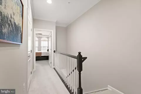 Entry Way - 42575 Burbank Ter, Sterling, VA 20166 photo 5 of 12